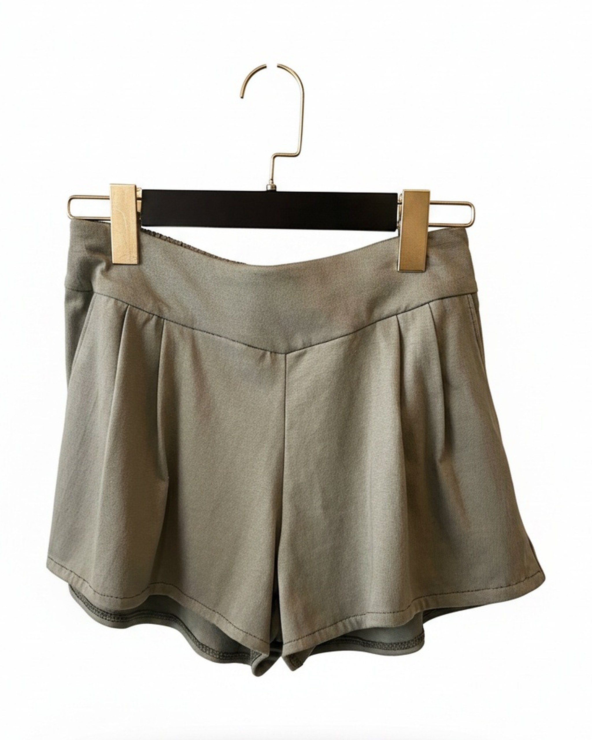 PERLA Shorts Shorts BestPlanNoPlan Green S-M