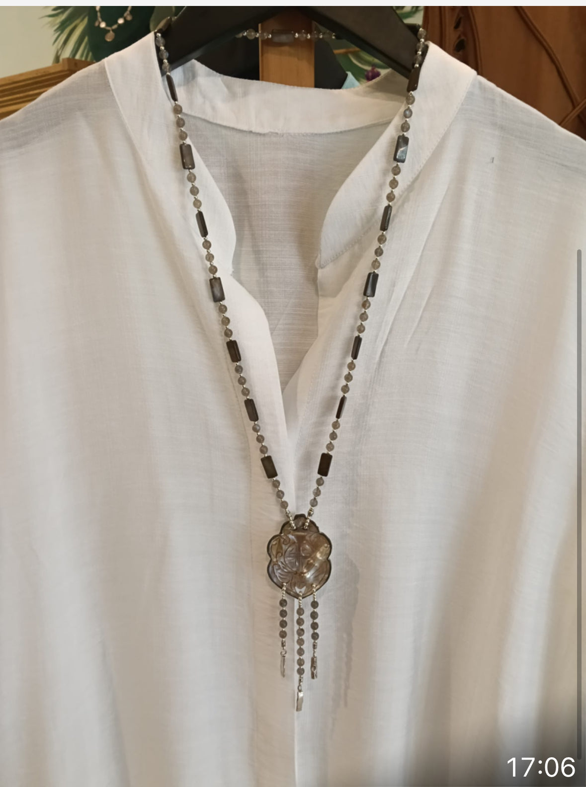 MOTHER OF PEARL necklace BestPlanNoPlan