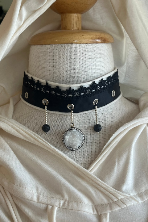 LUCY Choker