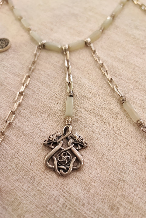 WHITE TANTRA Necklace